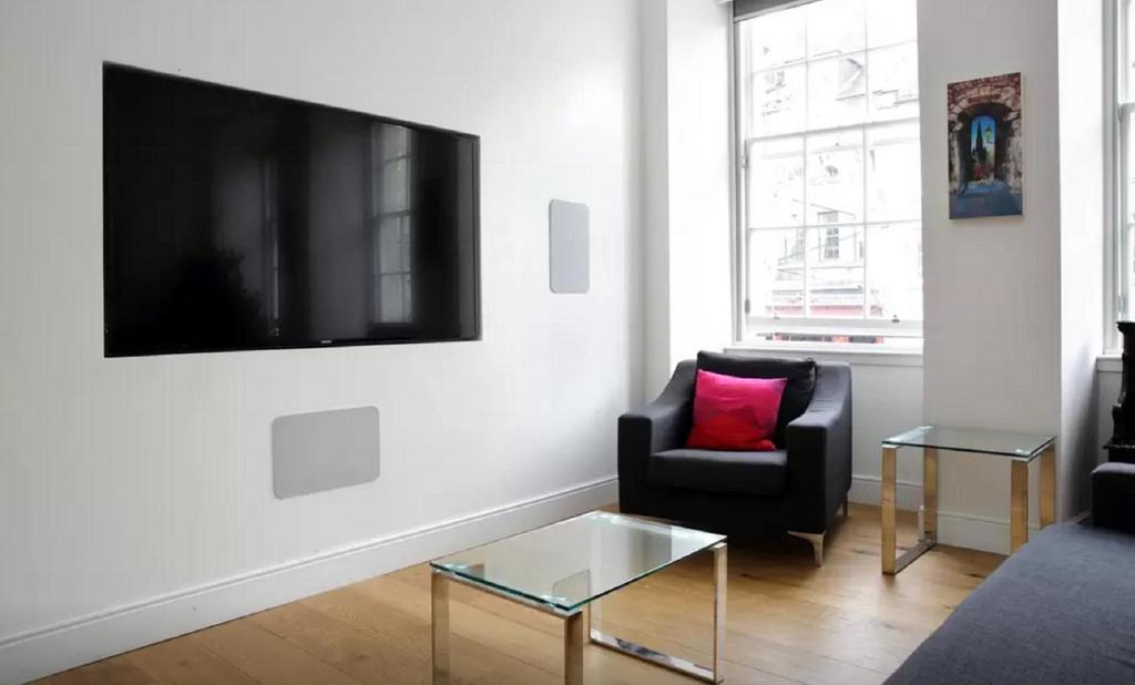 Clamshell Land - Royal Mile Apartment Edinburgh Luaran gambar